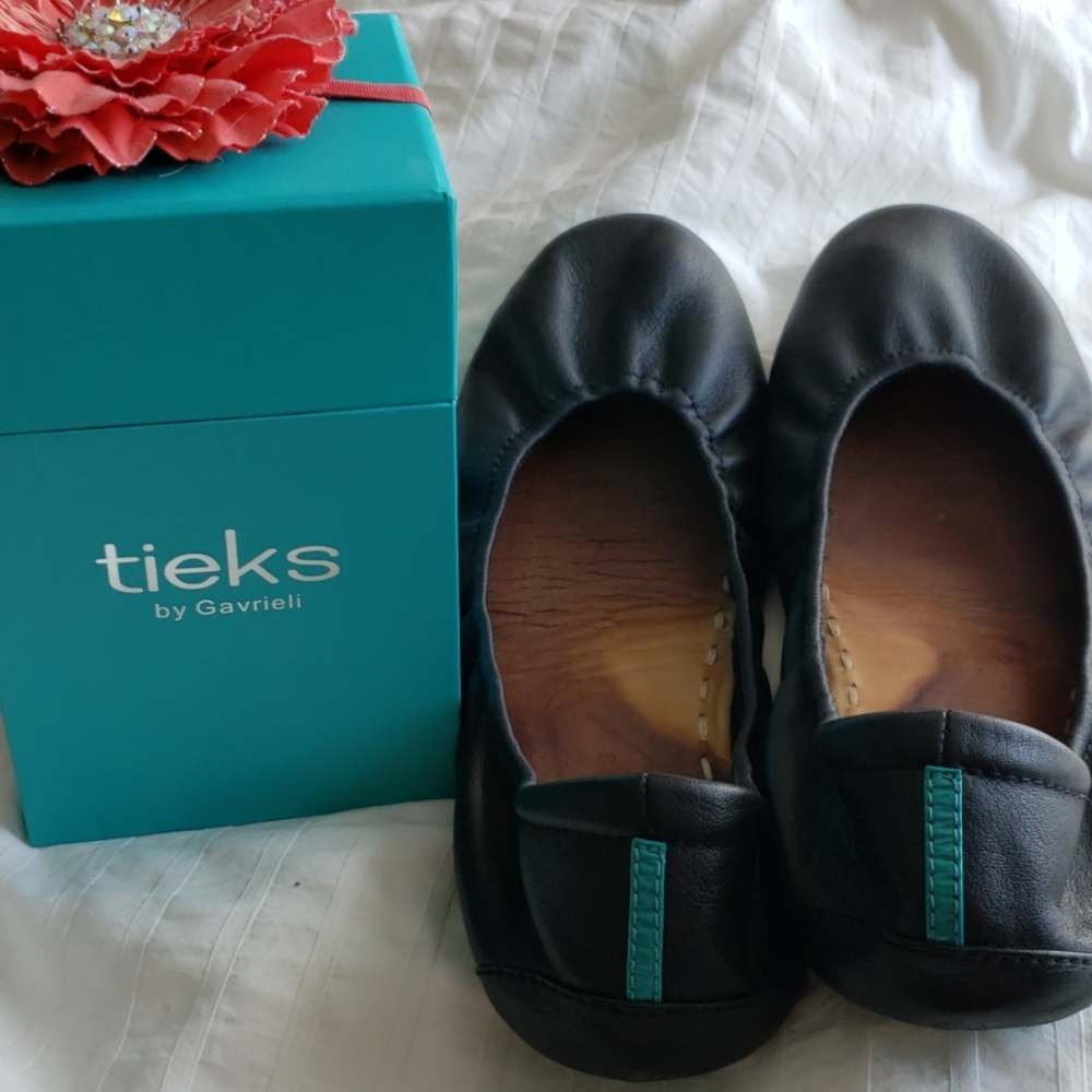 Matte Black Tieks, size 10